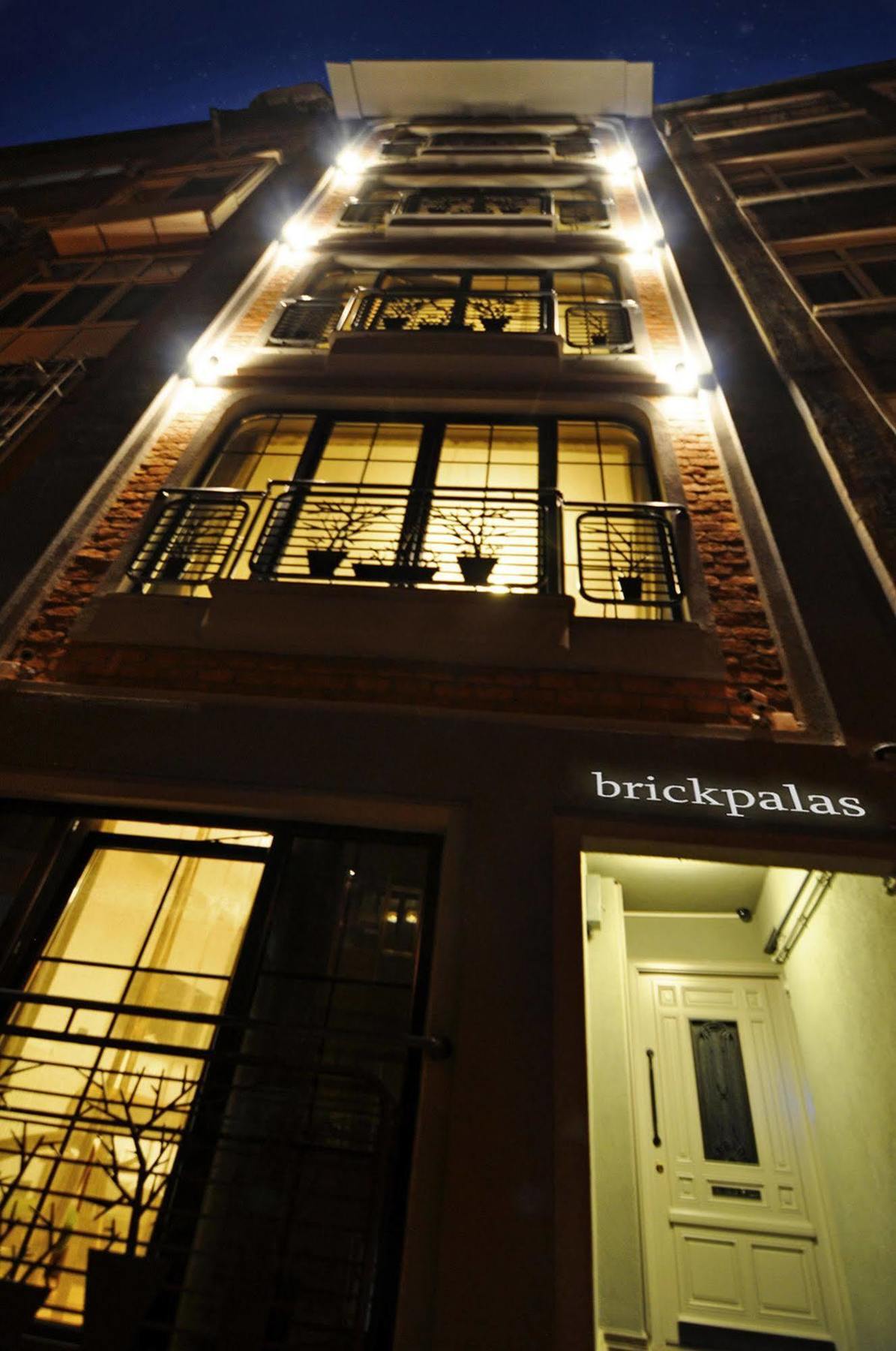 Brickpalas Aparthotel Istanbul Exterior photo